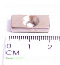 Neodimo magnetas N35 20x10x4 su konusine skyle